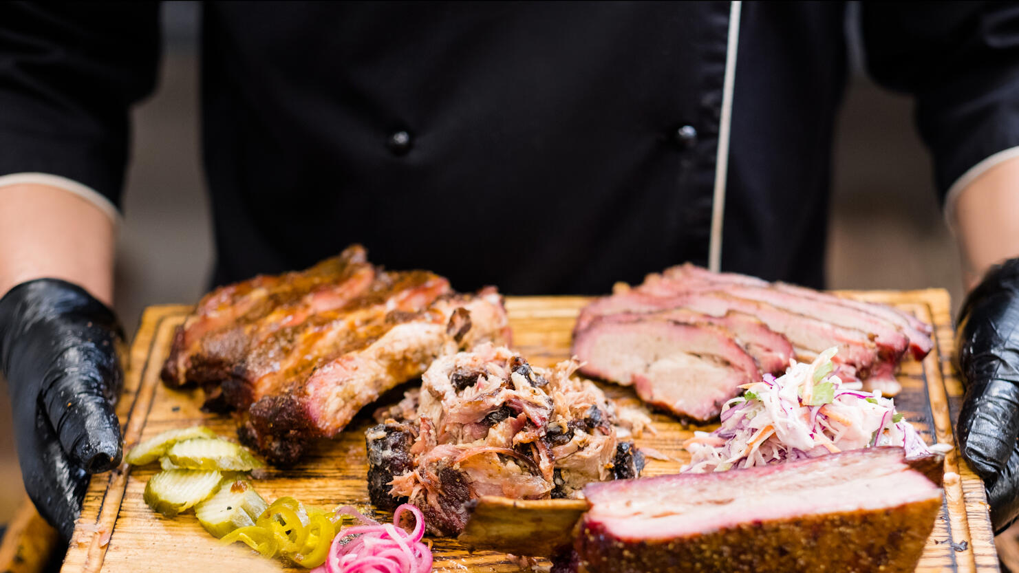 food delivery service smoked meat assortment