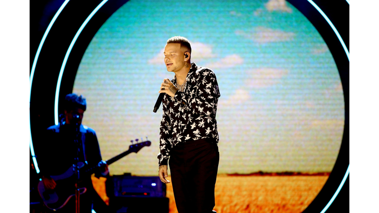 2021 CMT Artist Of The Year - Show