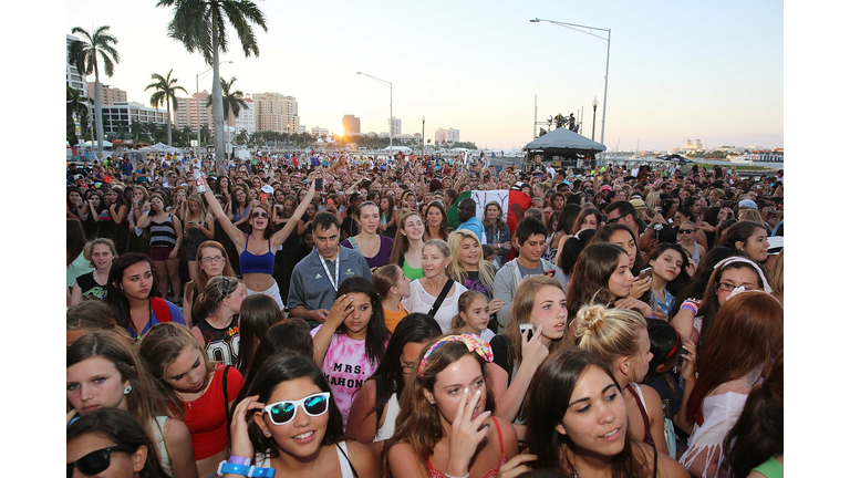 Elvis and The Morning Show At SunFest
