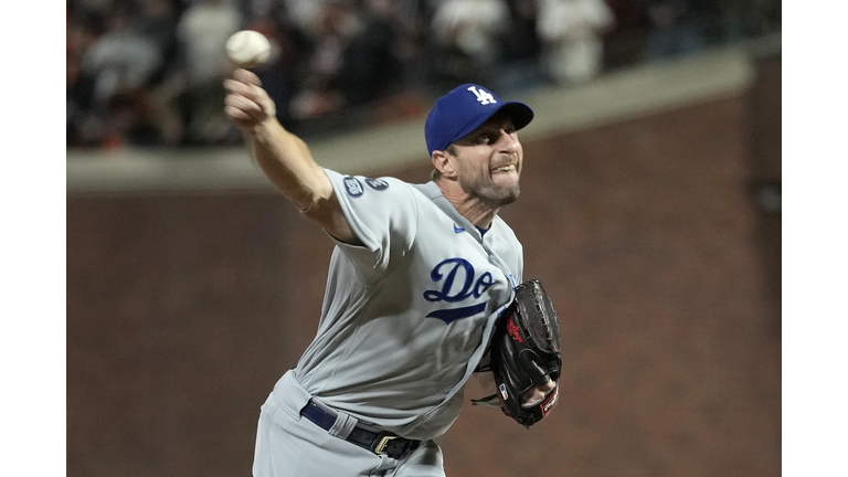 Division Series - Los Angeles Dodgers v San Francisco Giants - Game Five