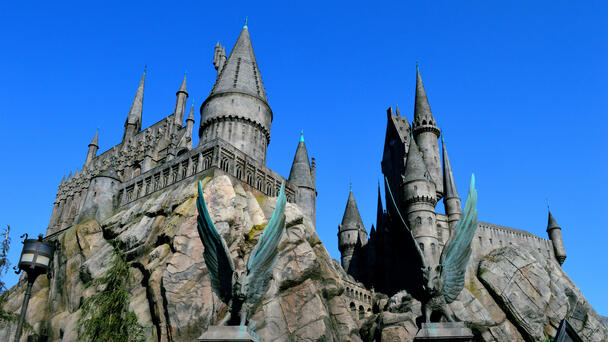 Food Network Orders "Wizards Of Baking," Harry Potter Baking Competition