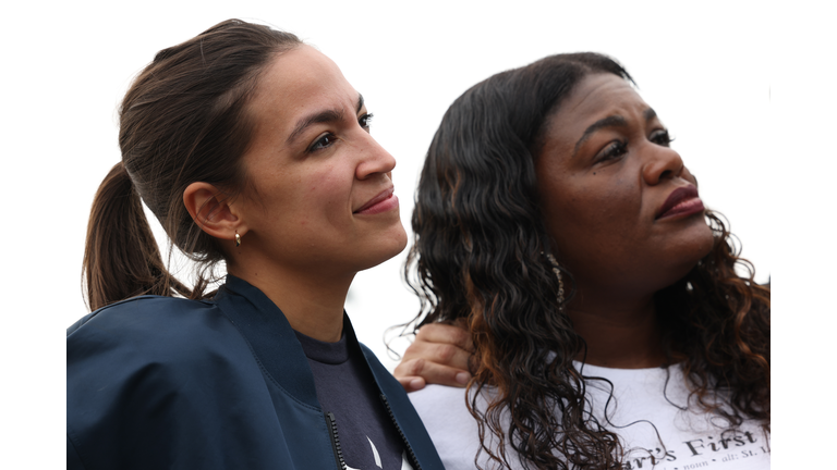 Rep. Cori Bush Sleeps Outside Capitol Building In Push To Extend Federal Eviction Moratorium