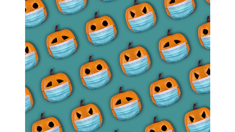 Halloween pumpkins with surgical mask