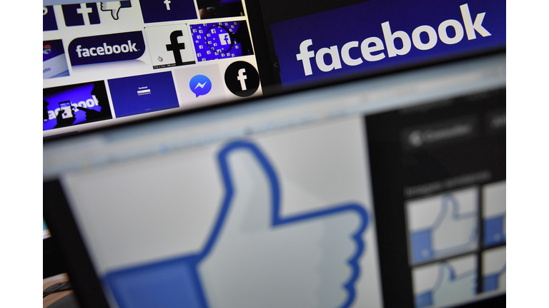 FRANCE-INTERNET-COMPANY-FACEBOOK-SOCIAL-NETWORK