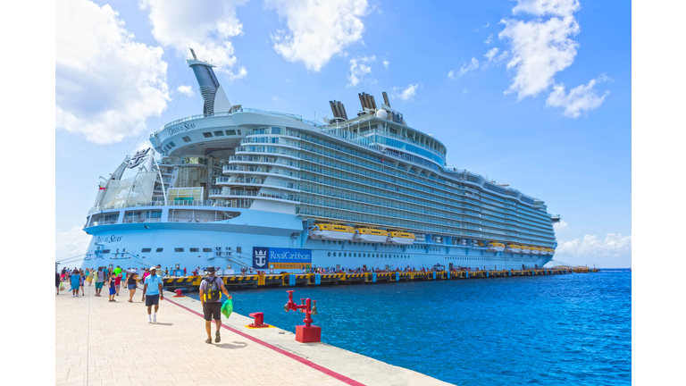 Hidden History / Cruise Ship Crimes