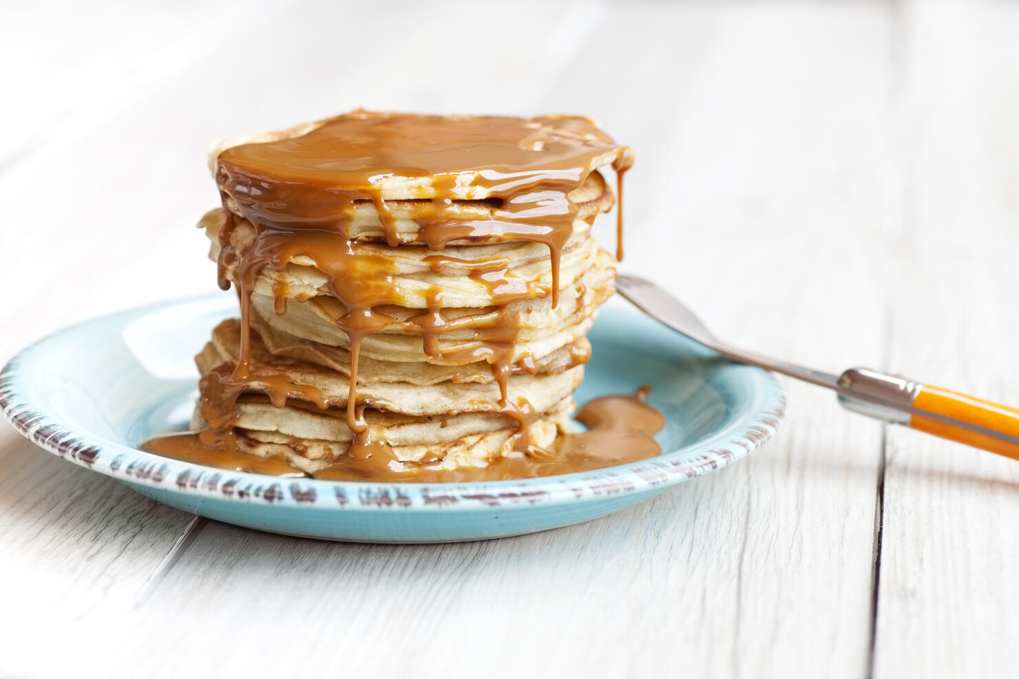 Pancakes with caramel sauce