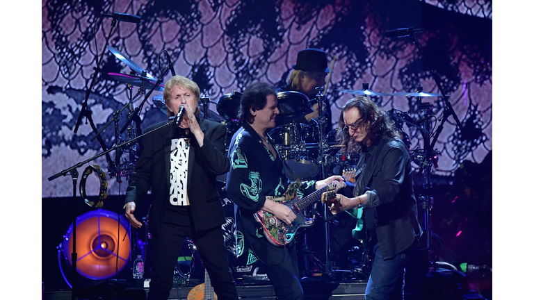 32nd Annual Rock & Roll Hall Of Fame Induction Ceremony - Show