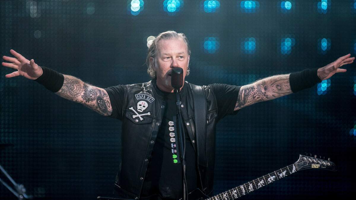 Metallica, Billy Joel to perform in 2022 at Allegiant Stadium