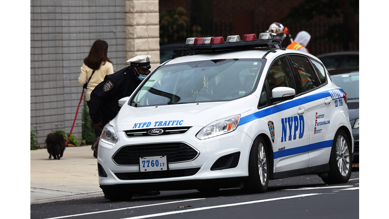 Deadline Looms For New York City Public Workers To Be Vaccinated