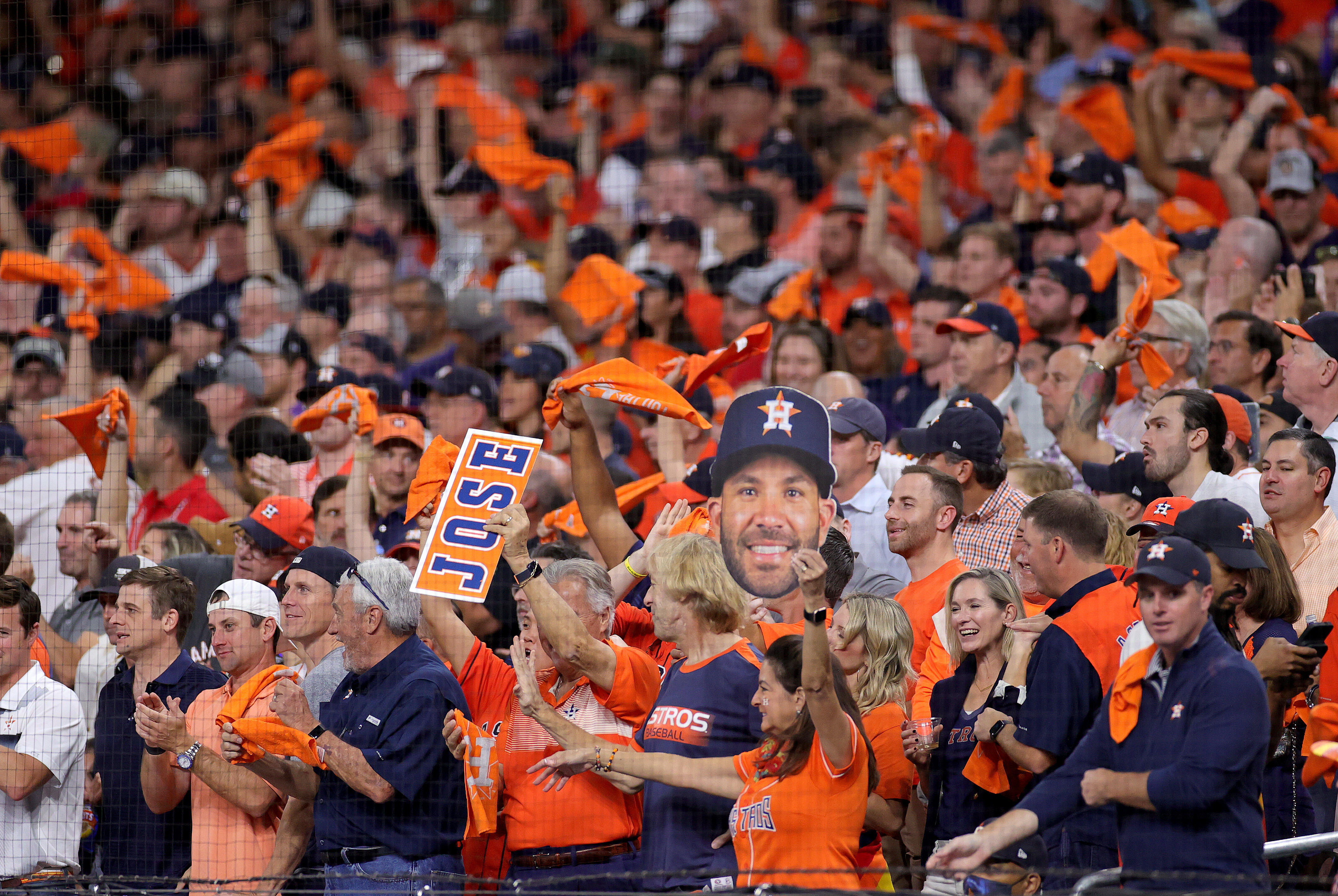 Astros fans celebrate at Minute Maid