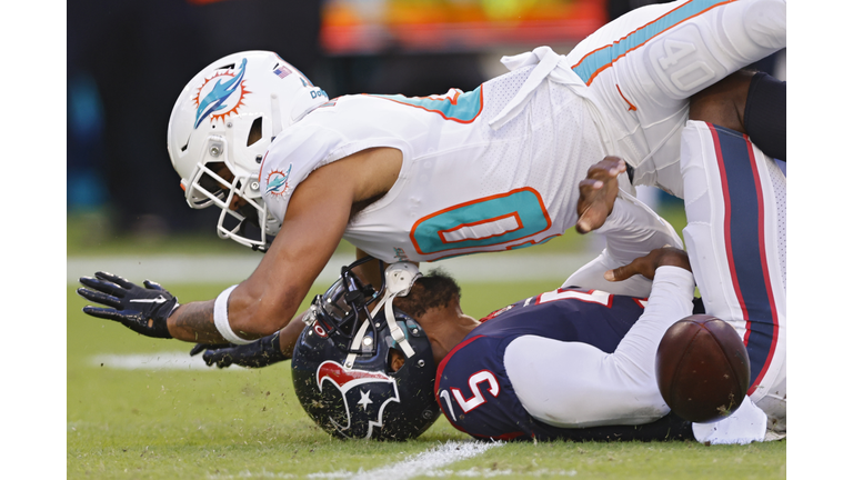 Houston Texans v Miami Dolphins