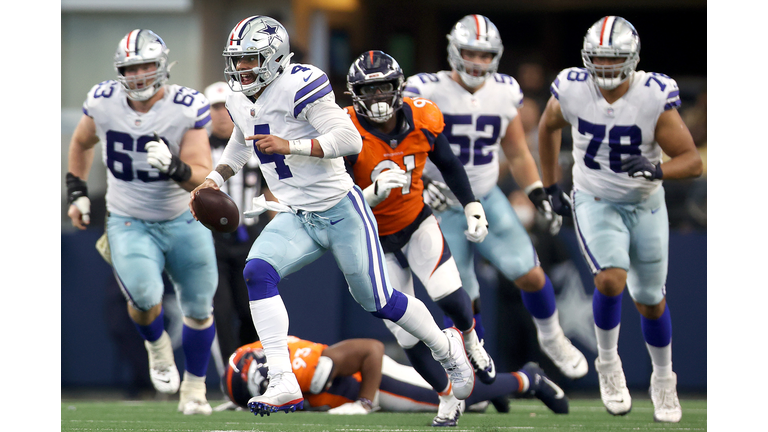 Denver Broncos v Dallas Cowboys