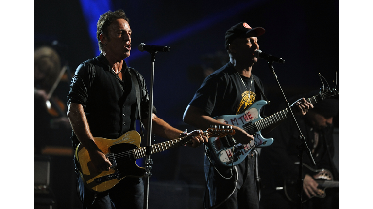 25th Anniversary Rock & Roll Hall Of Fame Concert - Night 1 - Show