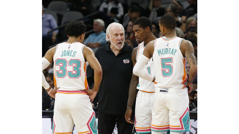 Dallas Mavericks  v San Antonio Spurs