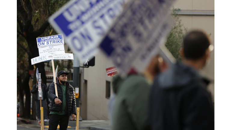 California Nurses Picket Kaiser, Claiming Unsafe Working Conditions