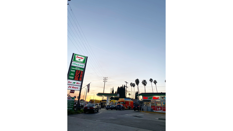 Sinclair Gas Station in Los Angeles area