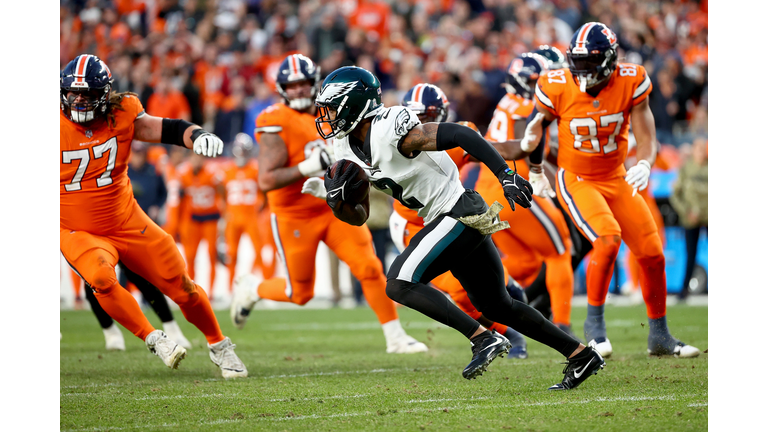 Philadelphia Eagles v Denver Broncos