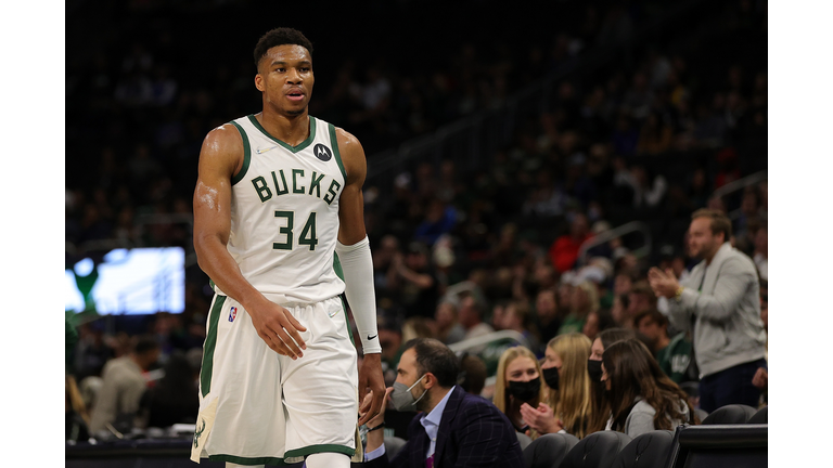 Dallas Mavericks v Milwaukee Bucks