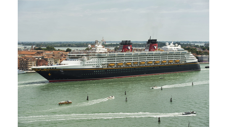 Disney Cruise Lines Announces it Will Require Kids 5-11 To Be Vaccinated