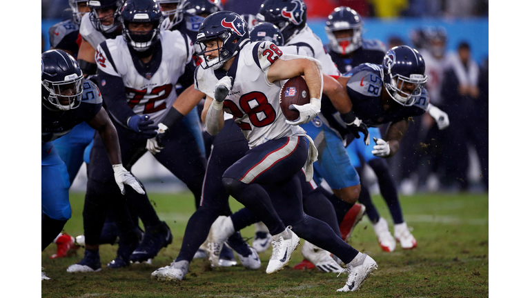 Houston Texans v Tennessee Titans