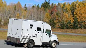 Wayne D, Tay & Bama REWIND 8/25