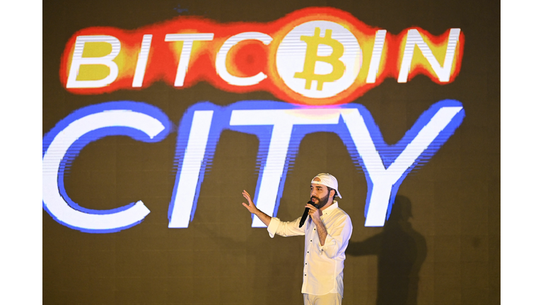 EL SALVADOR-ECONOMY-POLITICS-BITCOIN