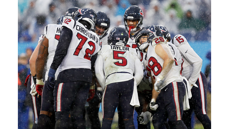 Houston Texans v Tennessee Titans