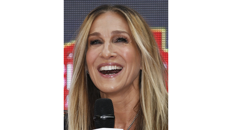 Sarah Jessica Parker Greets Fans At Highpoint Shopping Centre