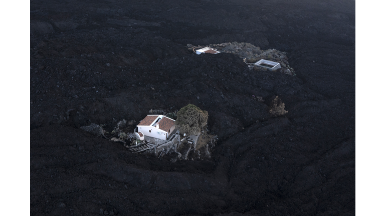 La Palma's Cumbre Vieja Volcano Continues To Erupt