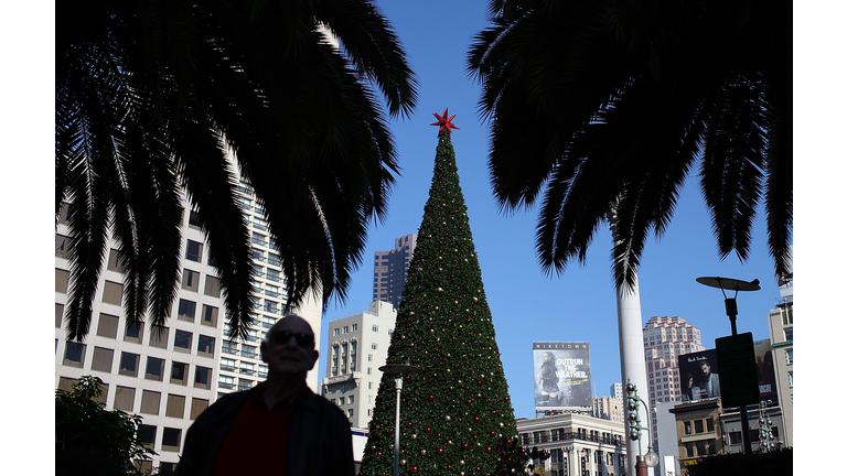 San Francisco Embraces The Holiday Spirit