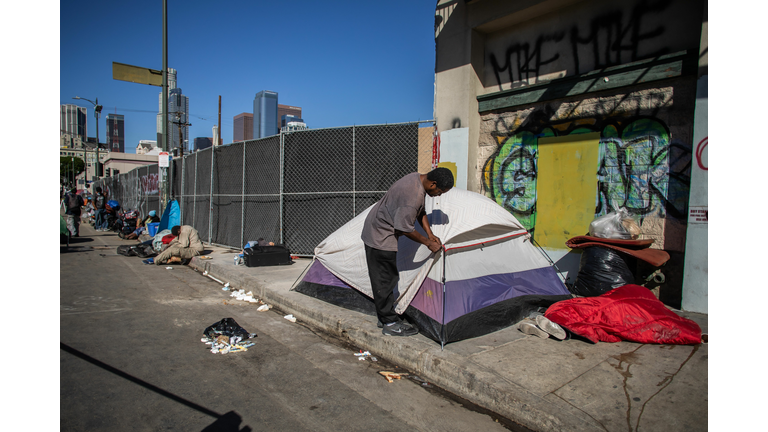 US-THANKSGIVING-HOLIDAY-HOMELESS