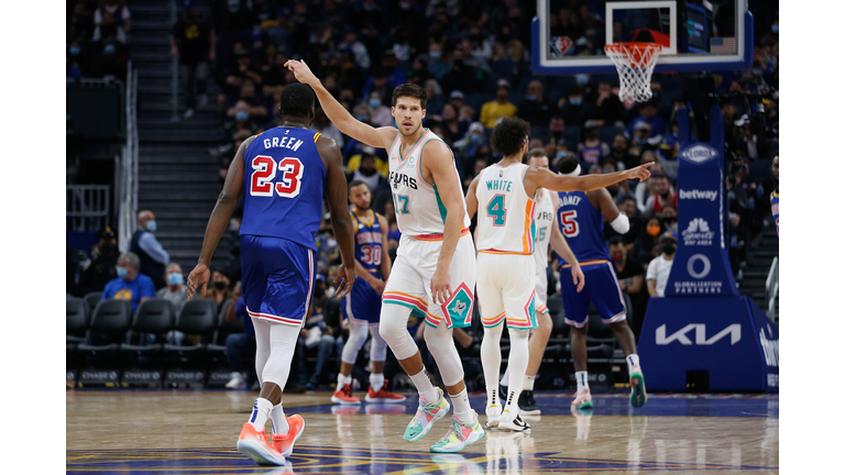 San Antonio Spurs v Golden State Warriors