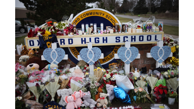 Shooting At Oxford High School In Michigan Leaves 4 Students Dead