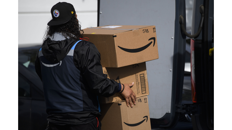 US-IT-EARNINGS-LIFESTYLE-AMAZON
