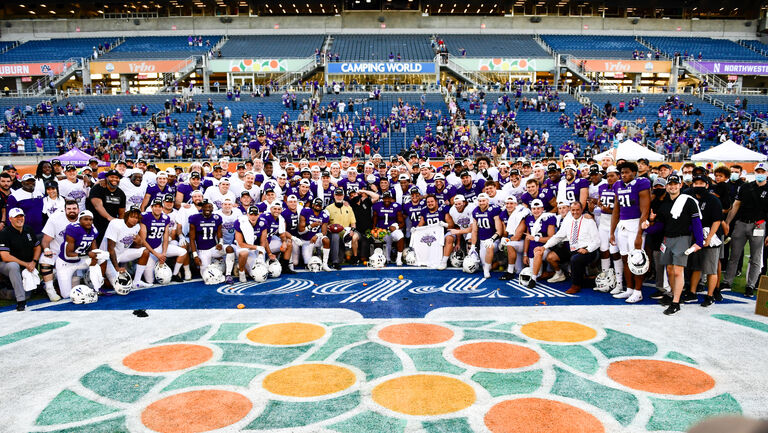 Vrbo Citrus Bowl - Auburn v Northwestern