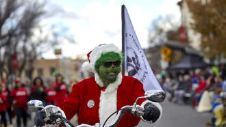 City of Winchester Holiday Parade & Tree Lighting