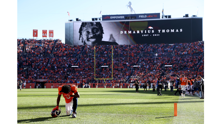 Broncos honor Demaryius Thomas with 38-10 rout of the Lions