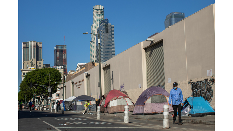 US-THANKSGIVING-HOLIDAY-HOMELESS