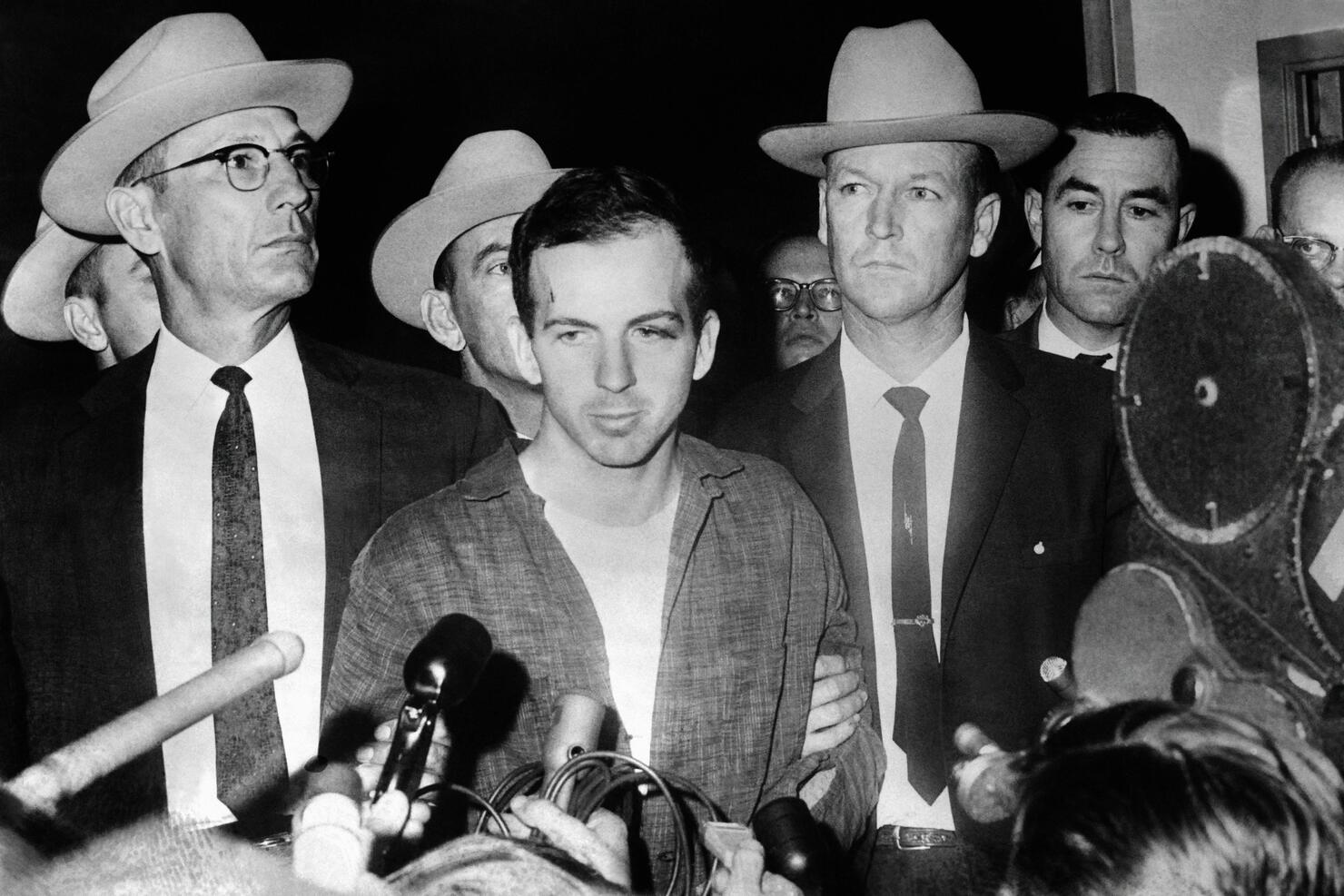KENNEDY-KILL-OSWALD