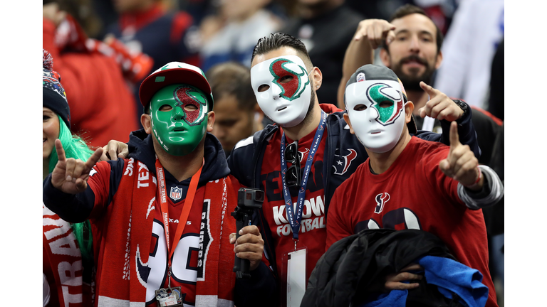 Houston Texans v Oakland Raiders