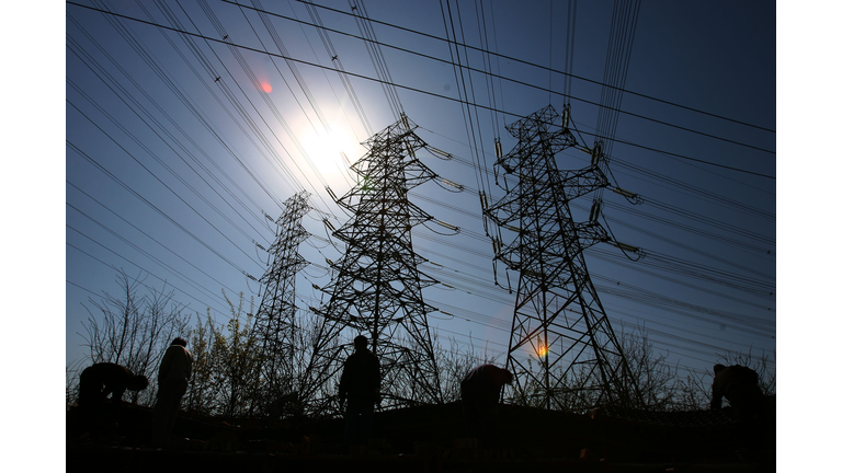 China's Power Generation Capacity To Reach 700 Gigawatts