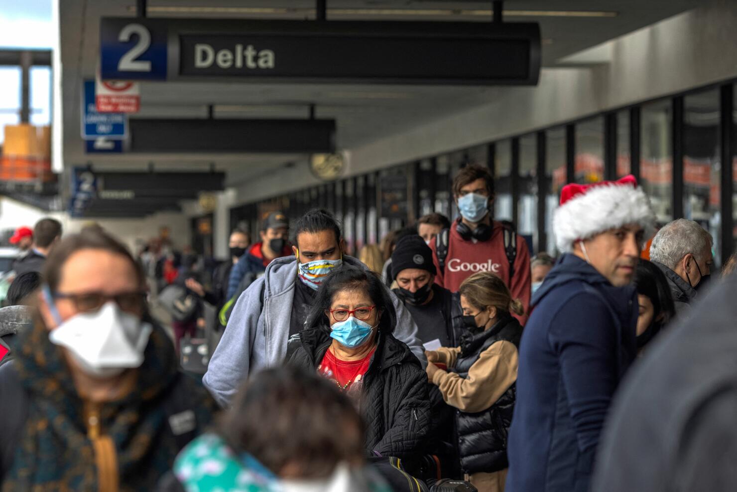 US-virus-HEALTH-aviation-HOLIDAY-TRAVEL