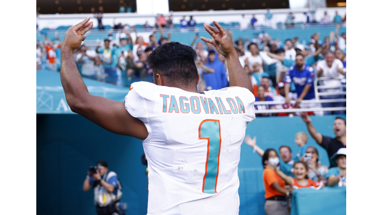 New York Giants v Miami Dolphins