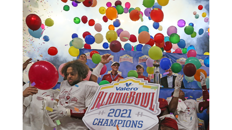 Valero Alamo Bowl - Oregon v Oklahoma