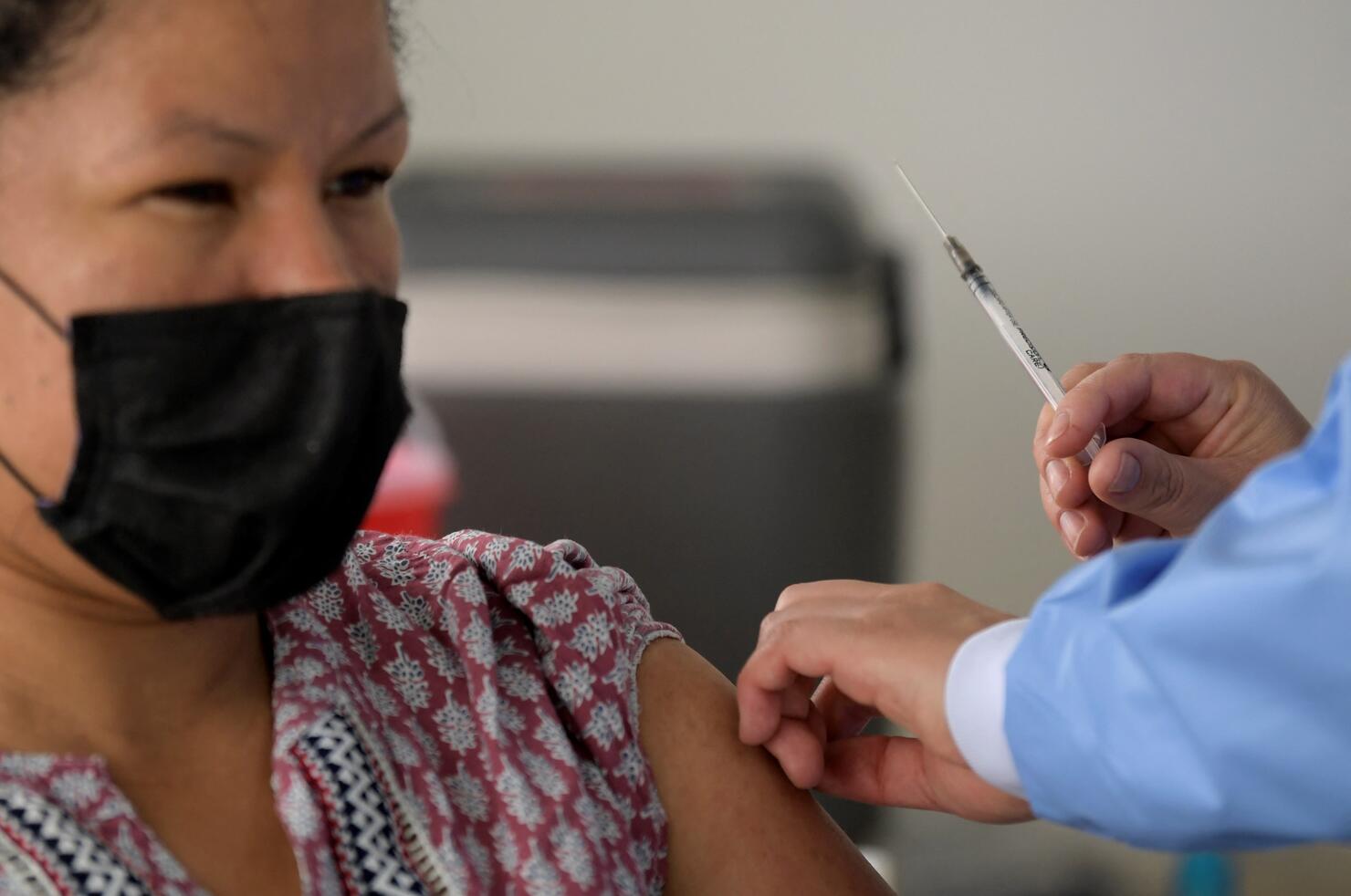 COLOMBIA-HEALTH-VIRUS-VACCINE