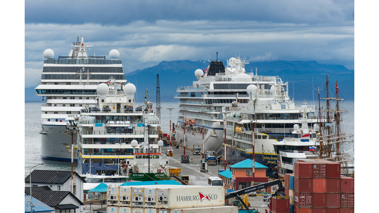 ARGENTINA-TOURISM-CRUISE-HEALTH-VIRUS
