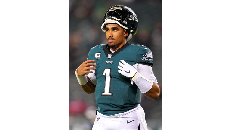 Eagles' Jalen Hurts asks Washington for response to railing