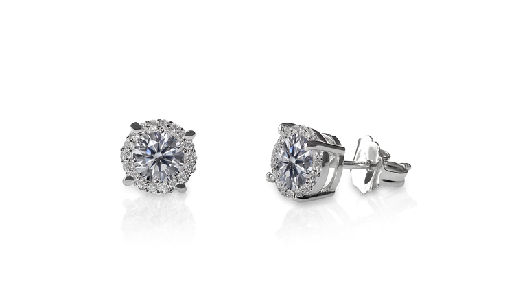 Beautiful Diamond stud earrings