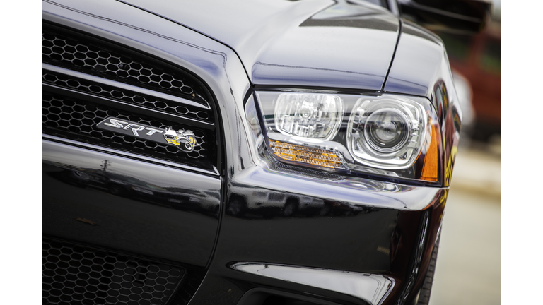 Dodge Charger SRT8 Superbee