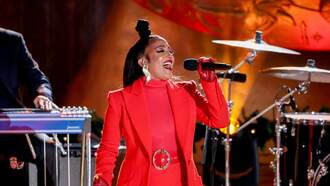 Mickey Guyton Is 'Shooketh' By Her Stunning 10 Year Challenge Photos